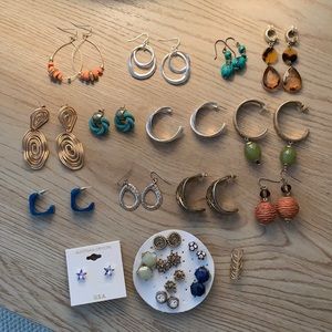 Huge Earring Bundle 20 Pairs (plus cuff)